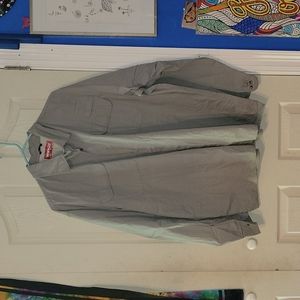 Wrangler lightweight shirt